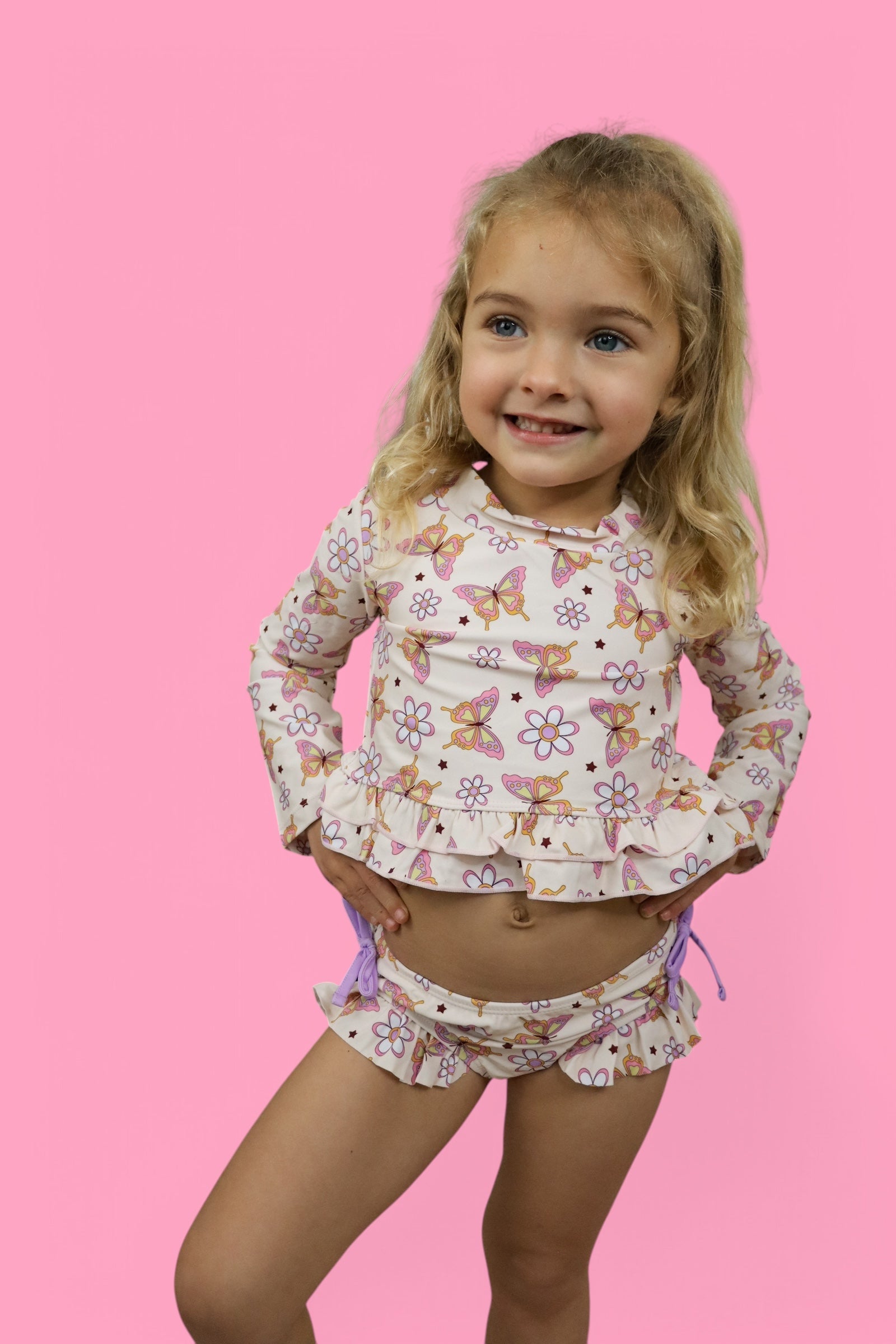 BLOSSOMIN' BUTTERFLY DREAM 2-PIECE RASH GUARD RUFFLE SWIM SUIT
