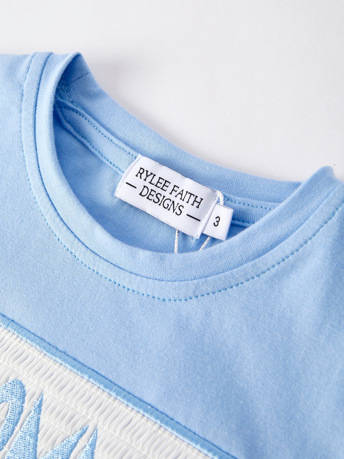 "I ❤ MOMMY" Embroidery Smocking Baby Boys Striped Shorts Set